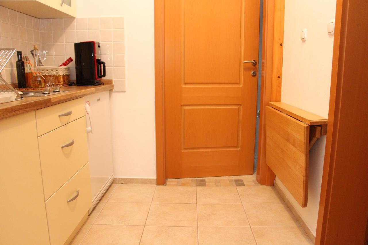 Prenocisca Angelin Hram, Tiny Apartments Markovec Eksteriør billede